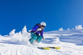 九游游戏中心下载-科比的残疾幼年到篮球天王的非凡成长故事，科比生涯受的所有伤