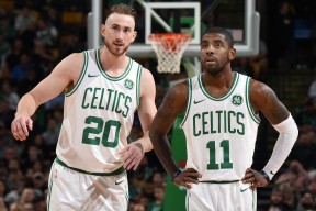 九游游戏中心下载-【心态调节】丁俊晖：在巨大压力中保持冷静的心理诀窍