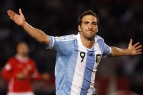 九游体育网站入口-一带一路合作推动中国足球走向世界舞台